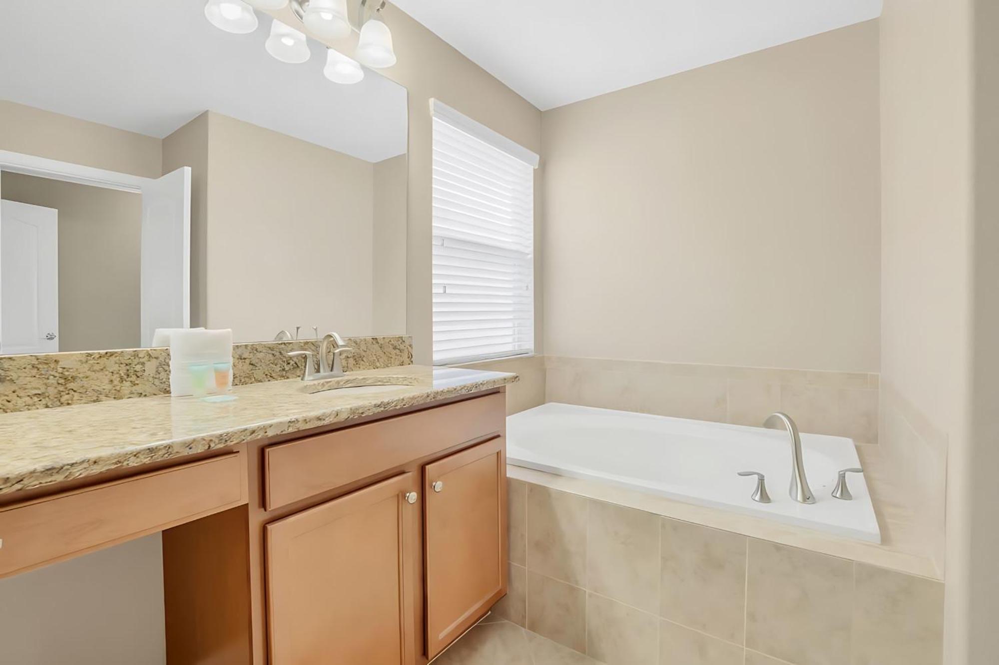 Near Disney - 5Br Home- Games Pool Hot Tub & Bbq 基西米 外观 照片